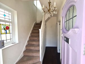 Entrance hall- click for photo gallery